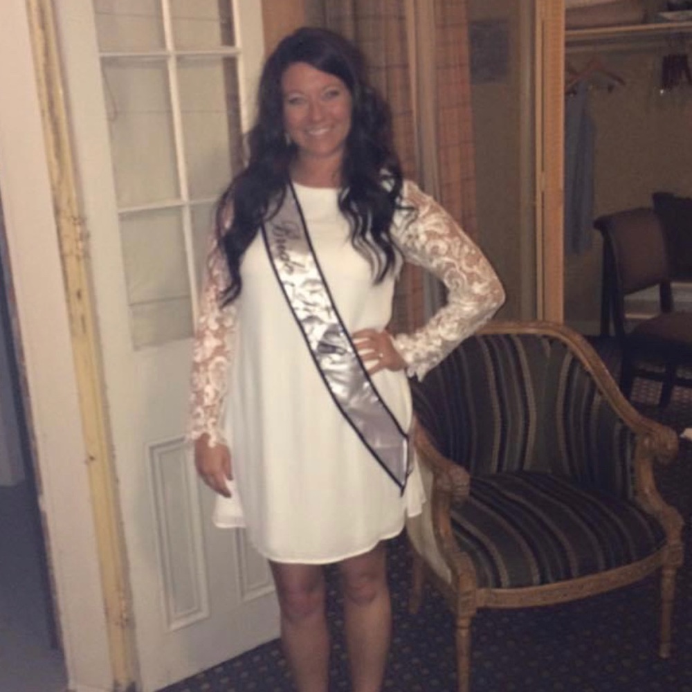 White long sleeve dress